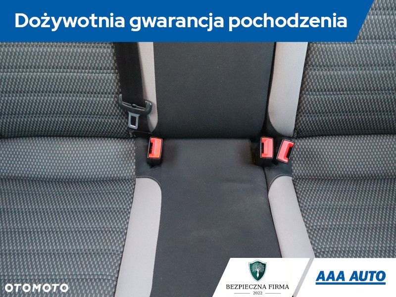 Volkswagen Polo - 12