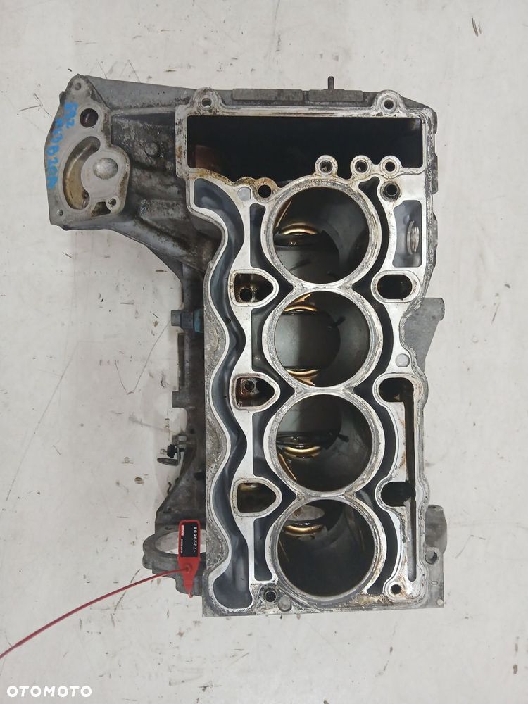 BLOK SILNIKA BMW E90 E92 N43B20A - 3