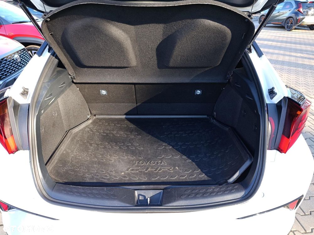 Toyota C-HR 2.0 Hybrid GR Sport - 26