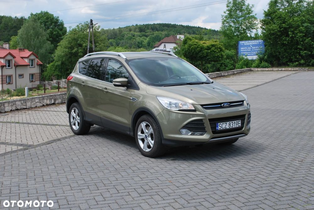 Ford Kuga 2.0 TDCi 2x4 Titanium - 11