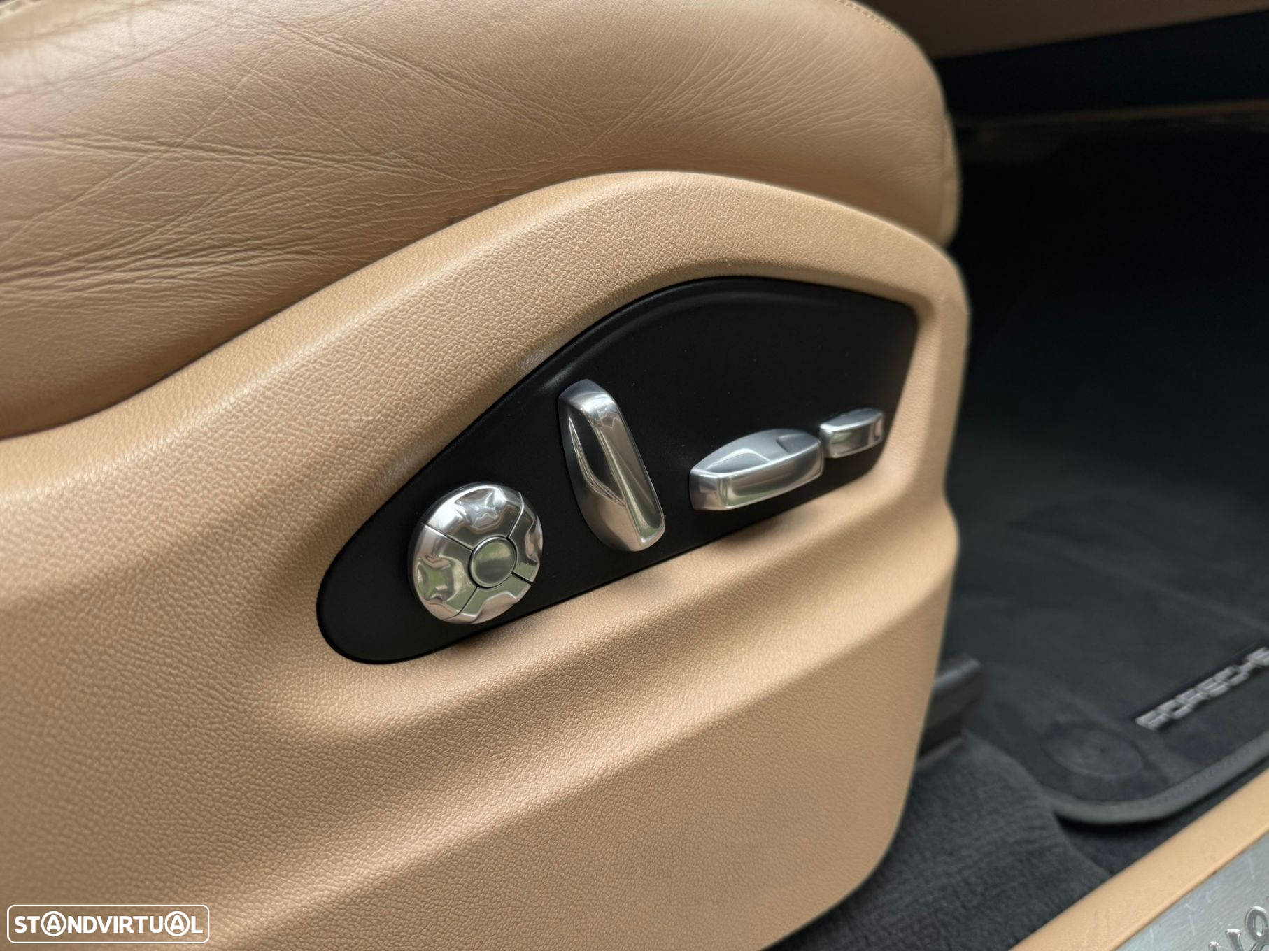 Porsche Cayenne Coupé Standard - 21