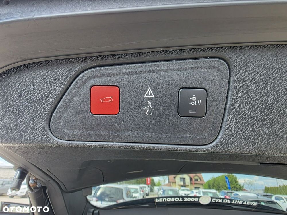 Peugeot 3008 BlueHDi 120 EAT6 Stop & Start Allure - 11