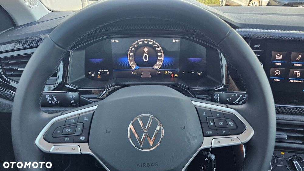 Volkswagen Polo - 24
