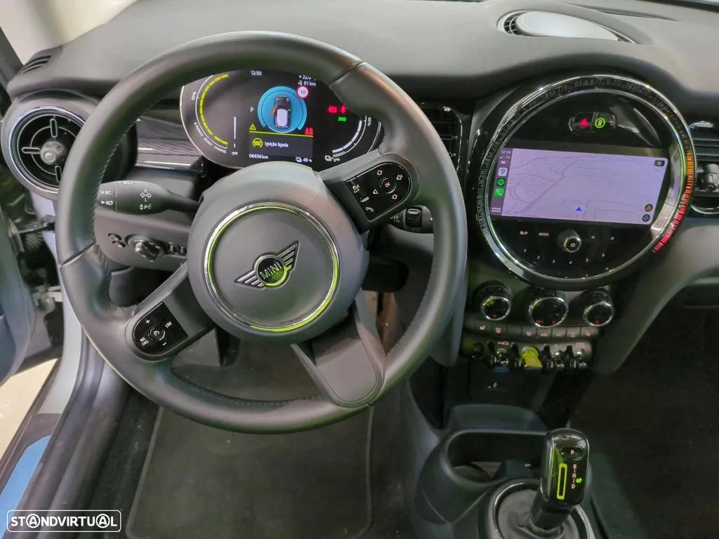 MINI 3 Portas Cooper SE Premium Essential - 6