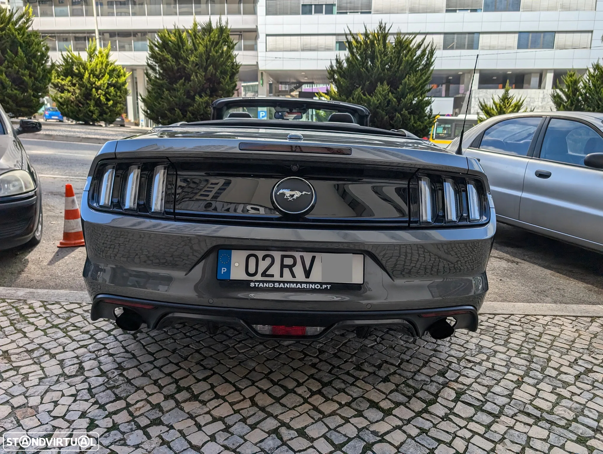 Ford Mustang Cabrio 2.3 Eco Boost - 7