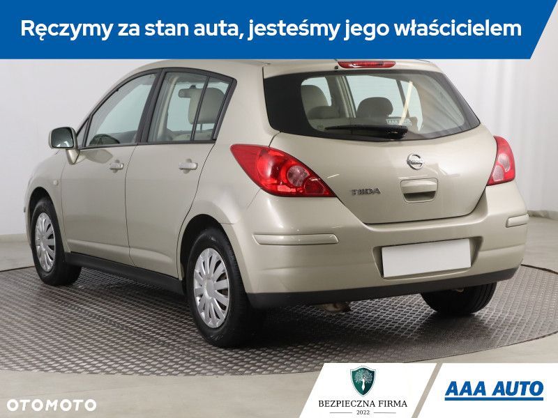 Nissan Tiida - 5