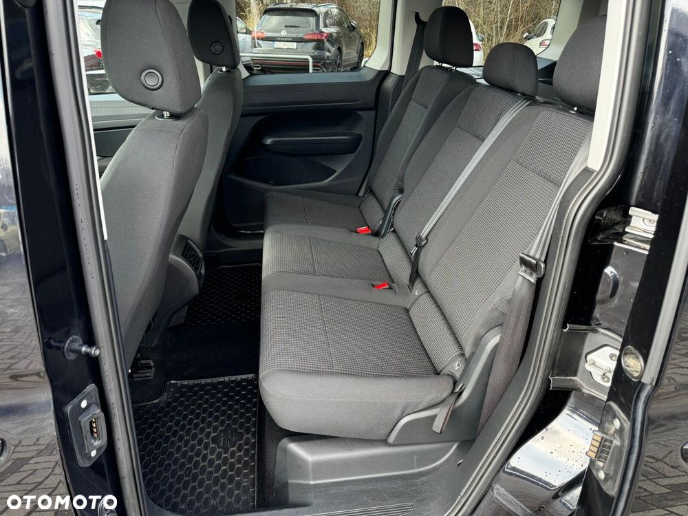 Volkswagen Caddy Maxi 2.0 TDI DSG - 12