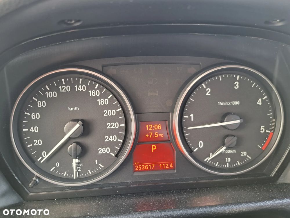 BMW X1 xDrive20d - 6