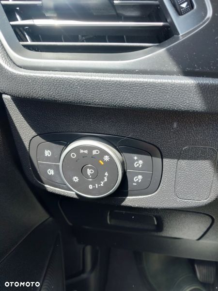 Ford Focus 1.5 EcoBlue STart-Stopp-System TITANIUM - 13