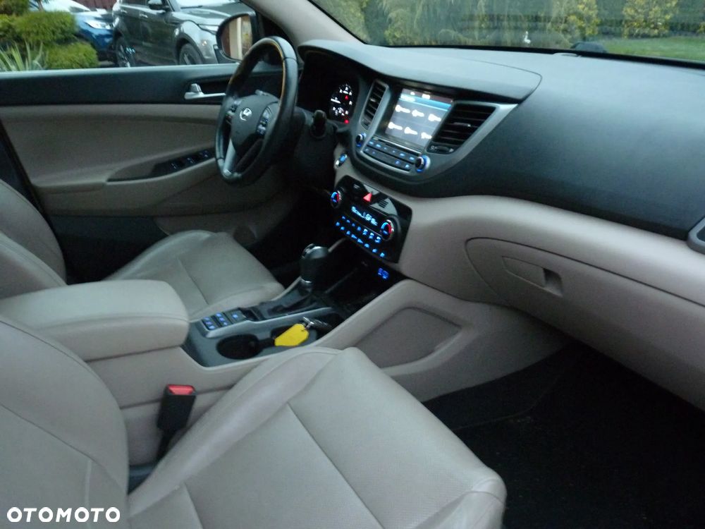 Hyundai Tucson blue 1.7 CRDi 2WD DCT Premium - 5