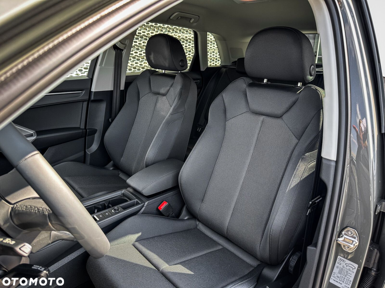 Audi Q3 - 18