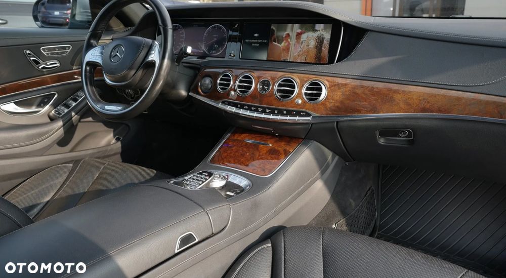 Mercedes-Benz Klasa S 500 4-Matic 7G-TRONIC - 23