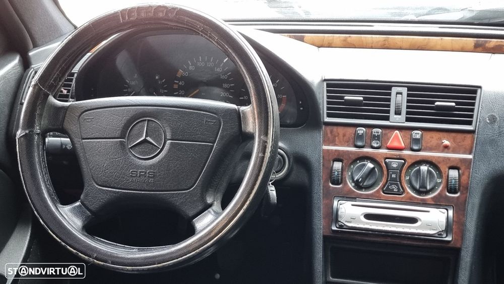 Mercedes-Benz C 250 TD Elegance - 15