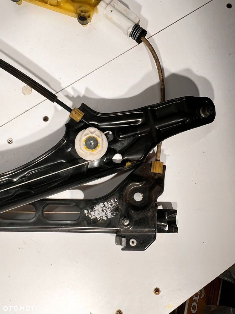 8J0 837 462 D Podnośnik szyby drzwi Audi TT TTS Mk2 2008 Prawa PRAWY - 3