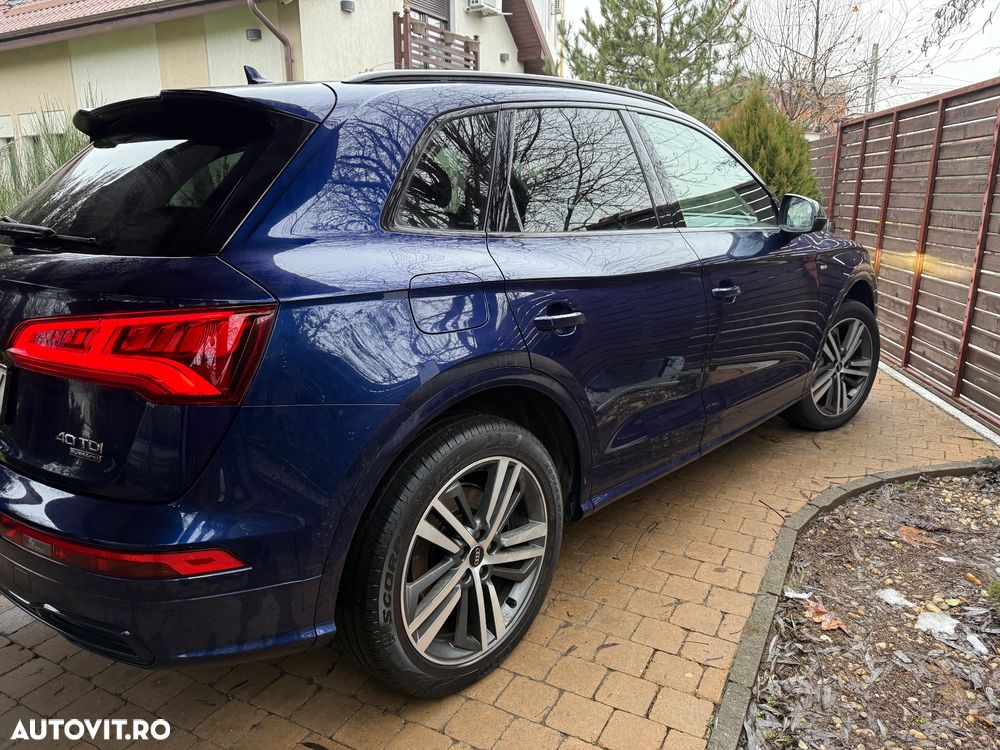 Audi Q5 2.0 40 TDI quattro S tronic Design - 10