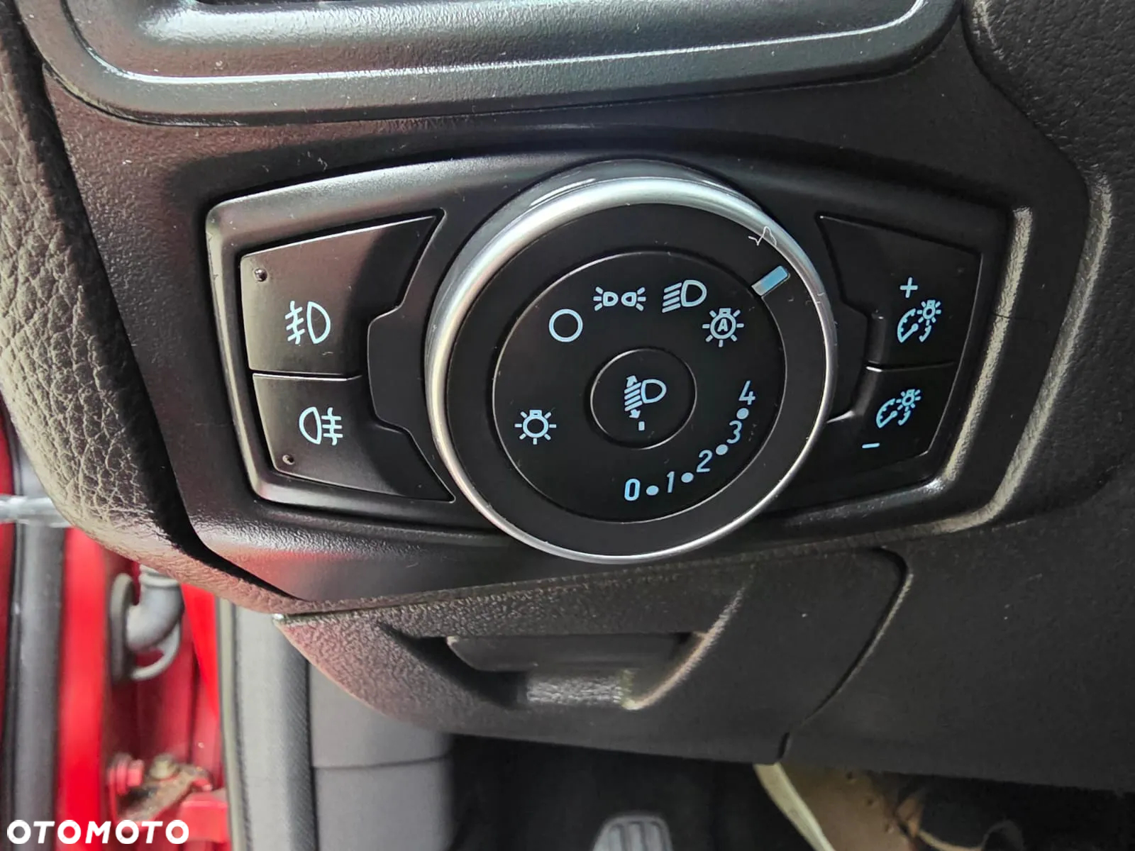 Ford Focus 1.5 EcoBoost Start-Stopp-System ST-Line - 29
