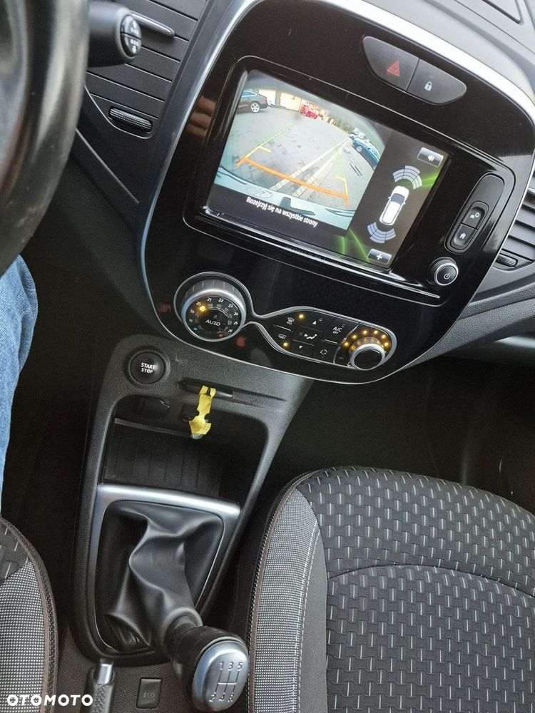 Renault Captur - 13