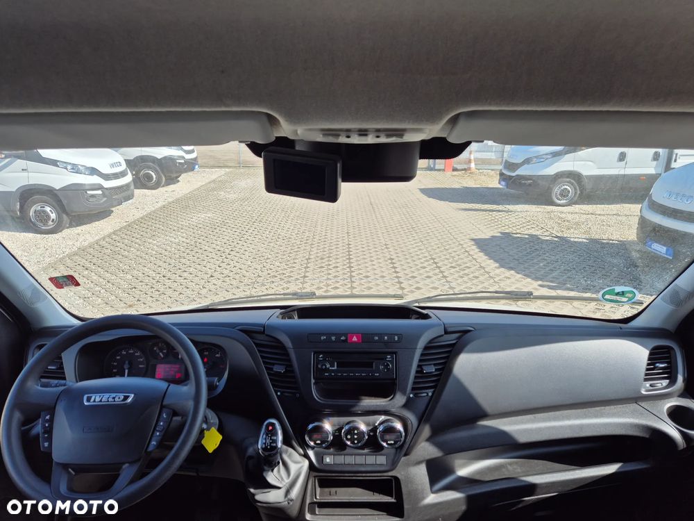 Iveco Daily 35S16 Hi-Matic L4H2, Brygadówka 7-os, MAXI blaszak - 18