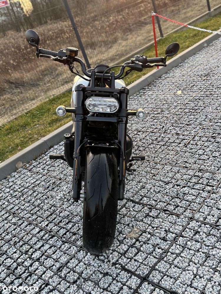 Harley-Davidson Sportster - 7