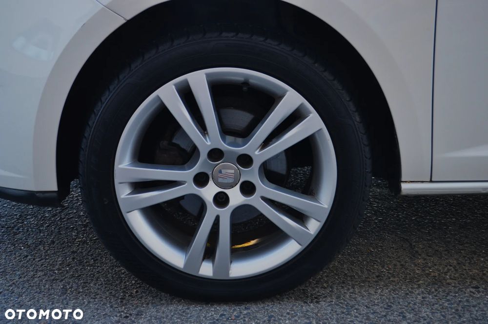 Seat Ibiza 1.2 TSI (Ecomotive) Start & Stop Style - 29