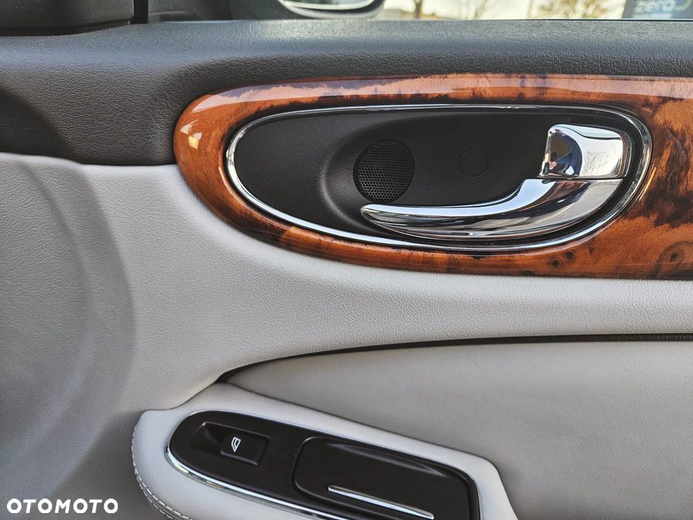 Jaguar XJ XJ8 4.2 - 31