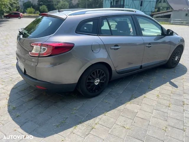 Renault Megane 1.5 dCi Dynamique - 4