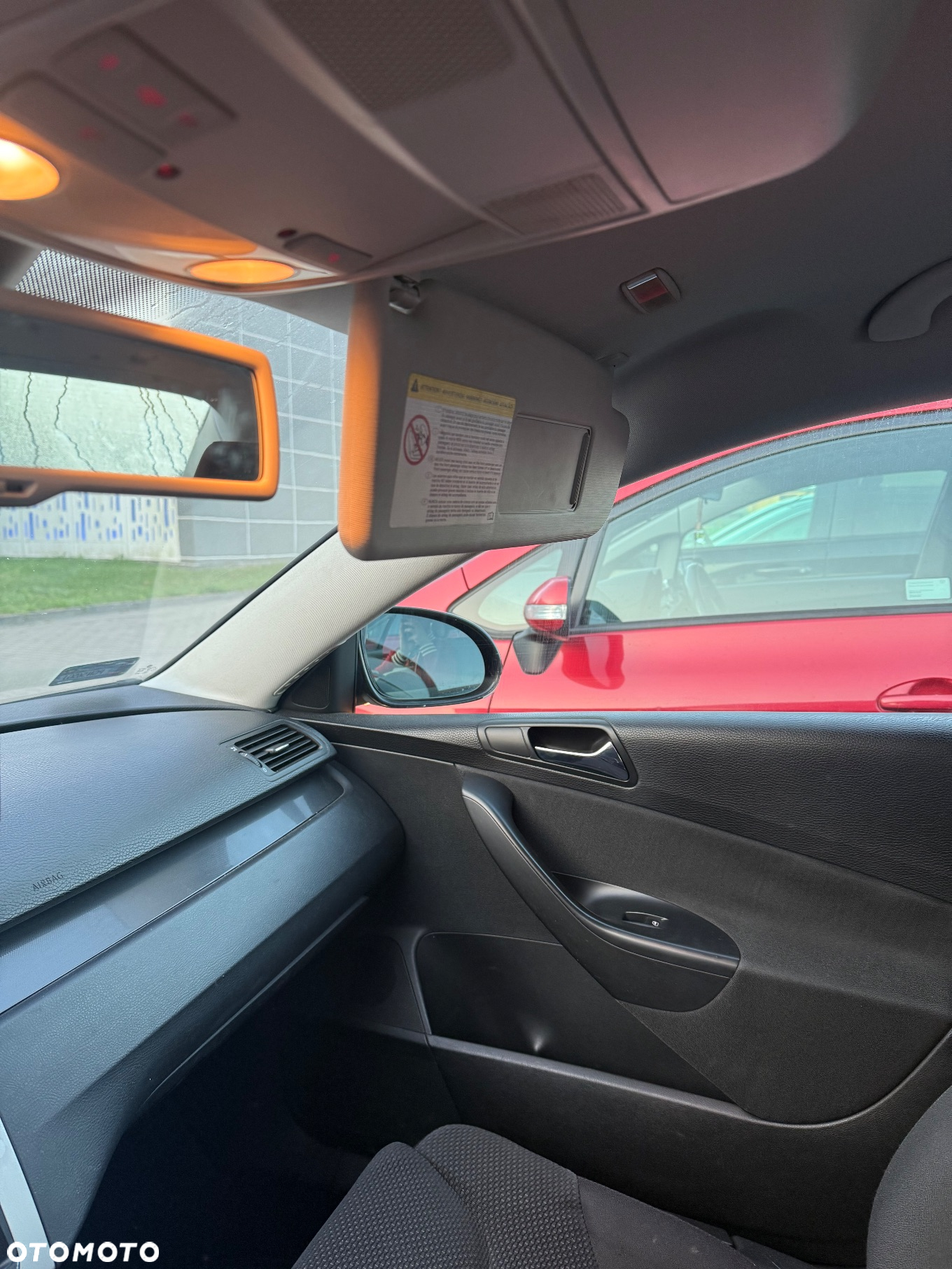 Volkswagen Passat - 25