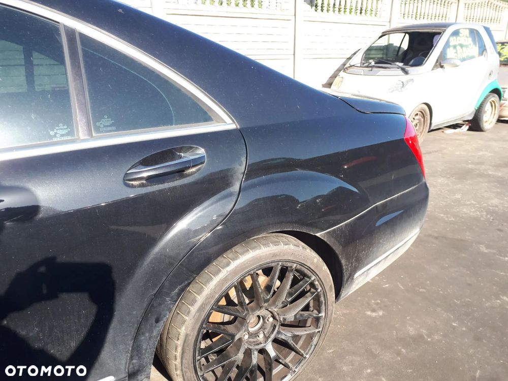 MERCEDES S KLASA W221 LIFT 09-13 3.0 V6 CDI WZMACNIACZ HARMAN KARDON LOGIC 7 - 25