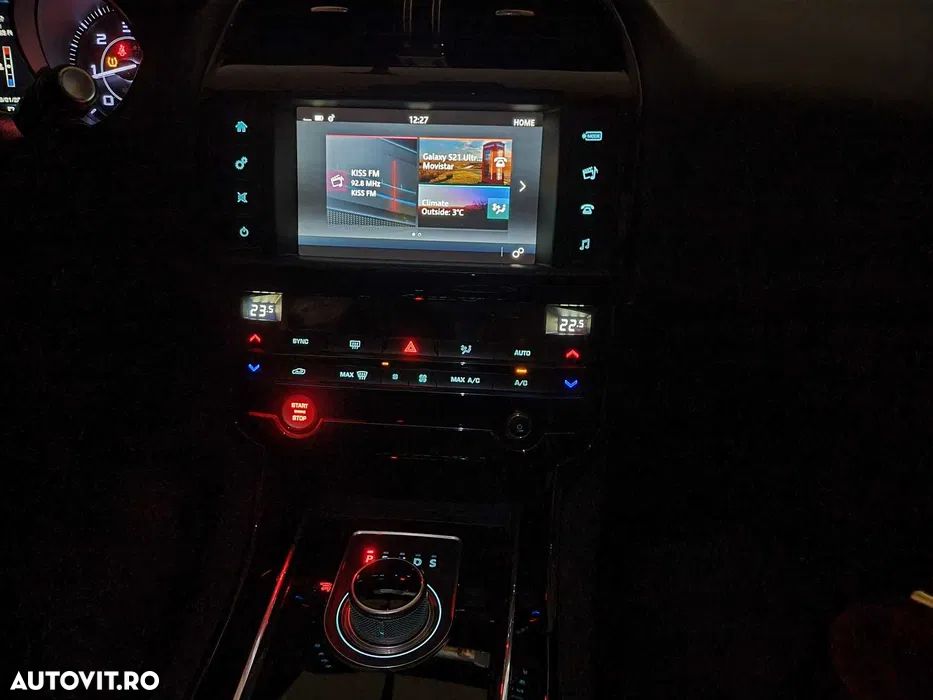 Jaguar XE E-Performance Aut. Portfolio - 3