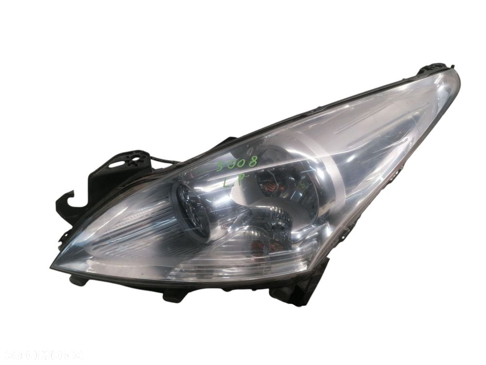 LAMPA LEWA PRZEDNIA PRZÓD PEUGEOT 5008 I - 1