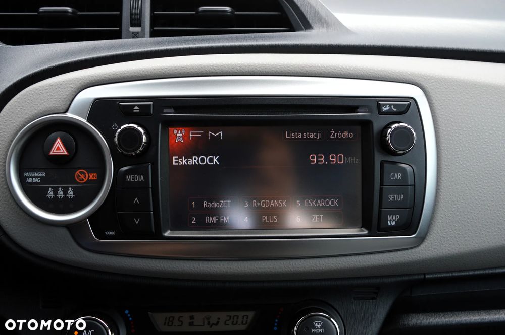 Toyota Yaris 1.33 Prestige - 16