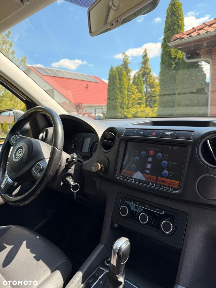 Volkswagen Amarok - 17