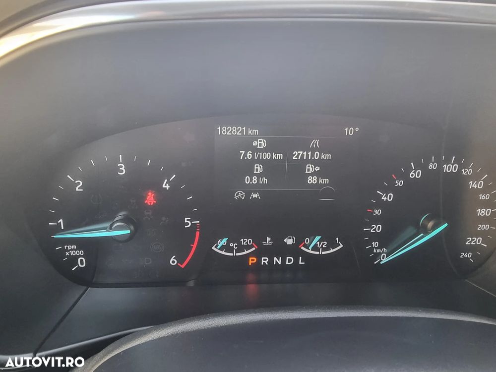 Ford Focus 1.5 EcoBlue Titanium Business - 11