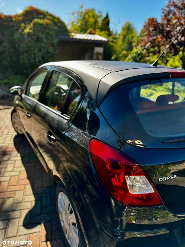 Opel Corsa - 8