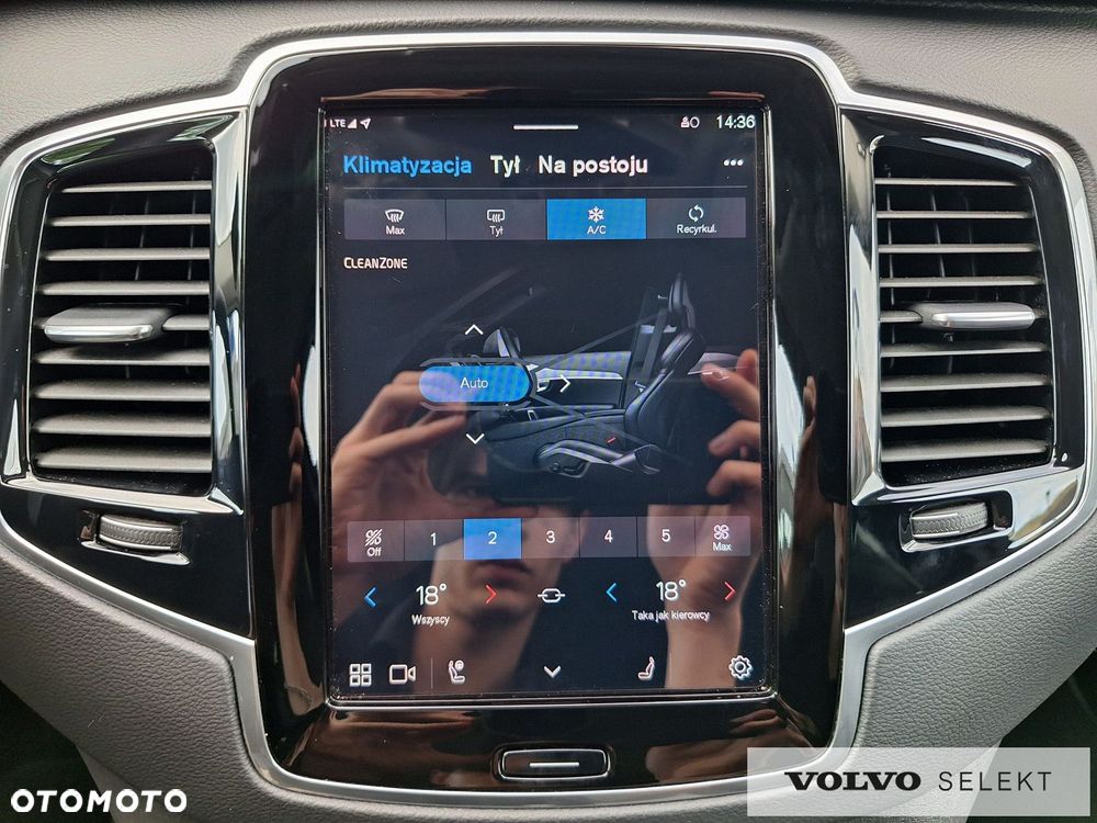 Volvo XC 90 - 25