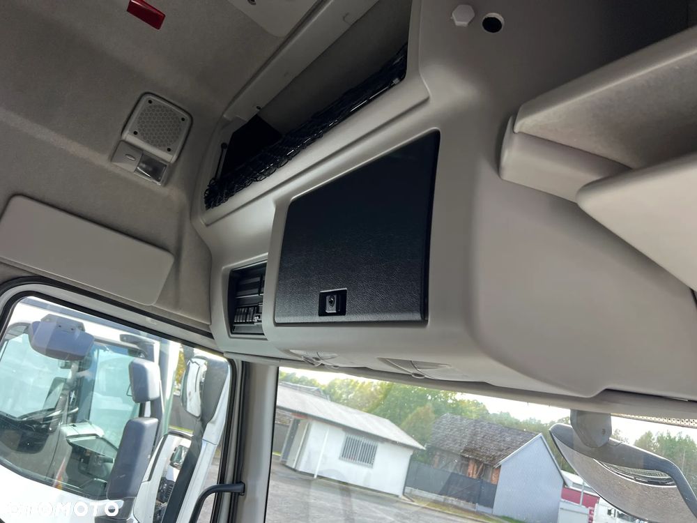 Renault PREMIUM 460 DXI EEV LANDER - 26