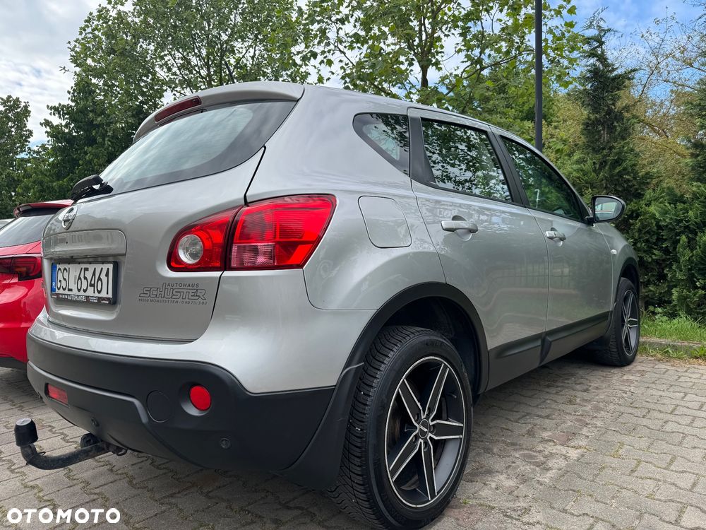 Nissan Qashqai 2.0 4x4 Tekna CVT - 8