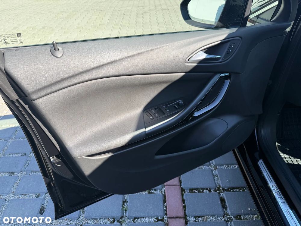 Opel Astra 1.4 T GPF Elite - 15