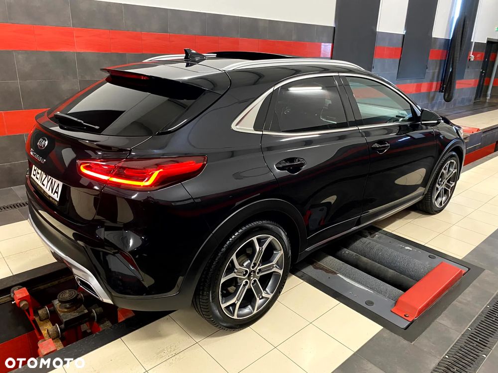 Kia XCeed 1.4 T-GDI OPF PLATINUM EDITION - 10