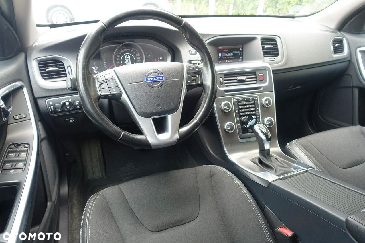 Volvo S60 - 18
