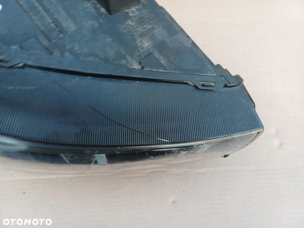 Lampa prawy przód Opel Grandland X YP00015980 Europa - 6