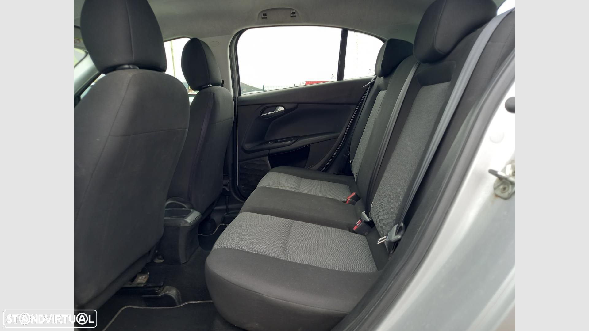 Fiat Tipo 1.3 M-Jet Pop - 12