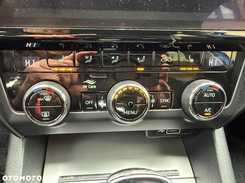 Skoda Octavia 1.5 TSI G-TEC DSG Ambition - 26