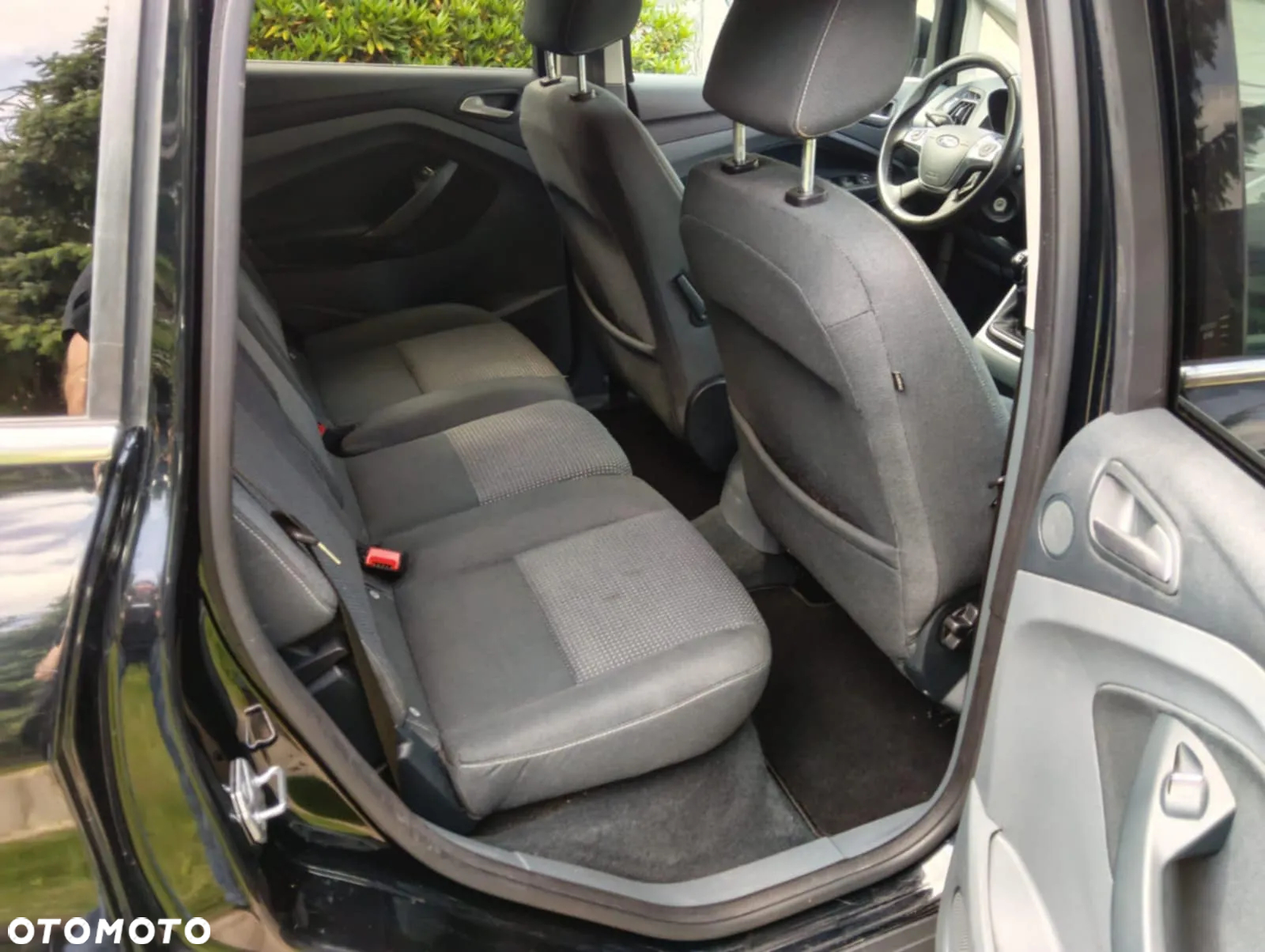 Ford C-MAX 1.6 Ti-VCT Champions Edition - 11