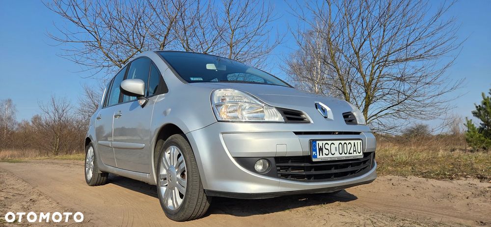 Renault Modus - 16
