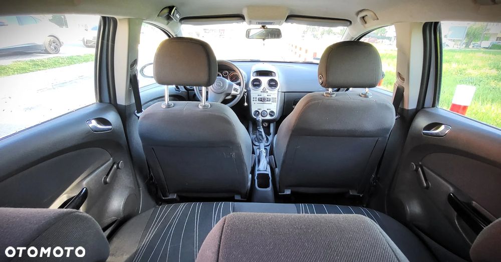 Opel Corsa 1.3 CDTI Enjoy - 10