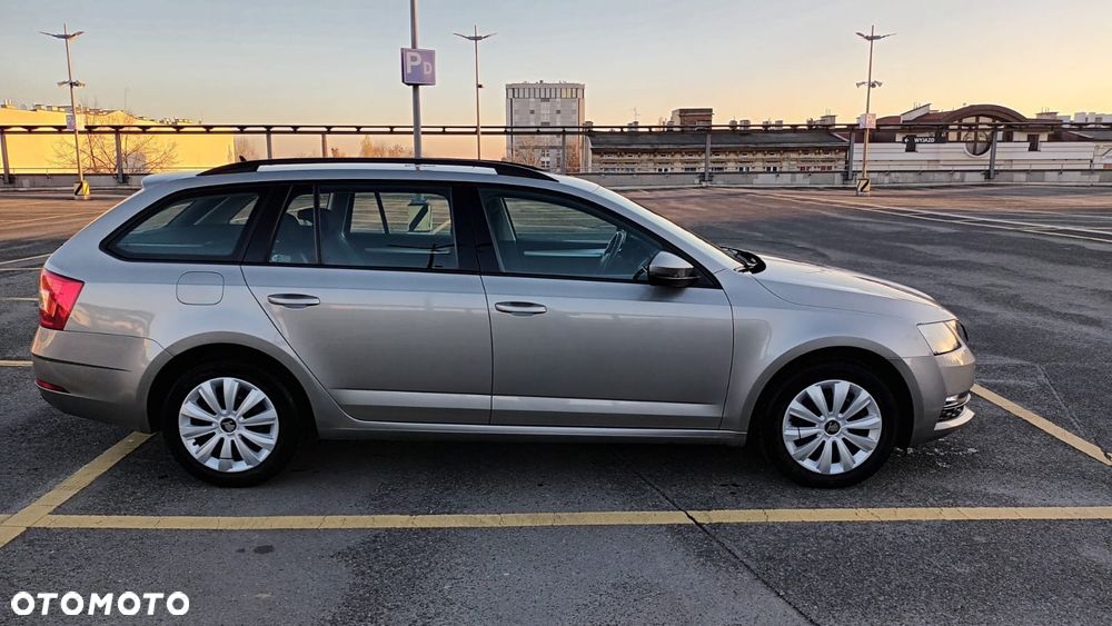Skoda Octavia 1.5 TSI ACT Ambition - 5