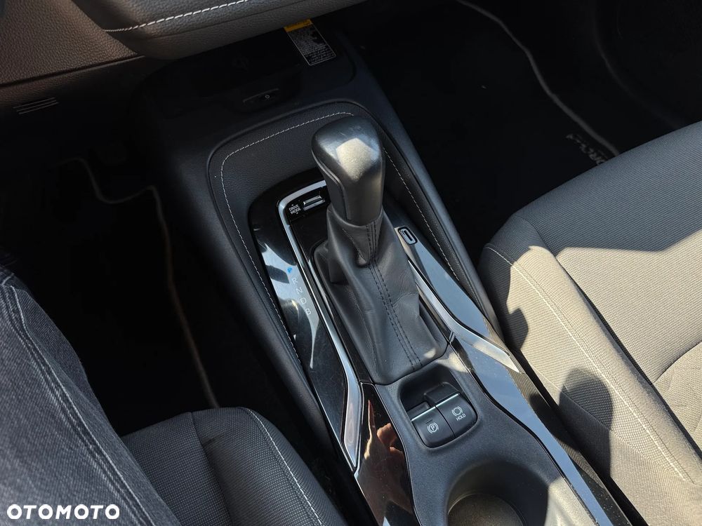 Toyota Corolla 1.8 Hybrid Executive - 10