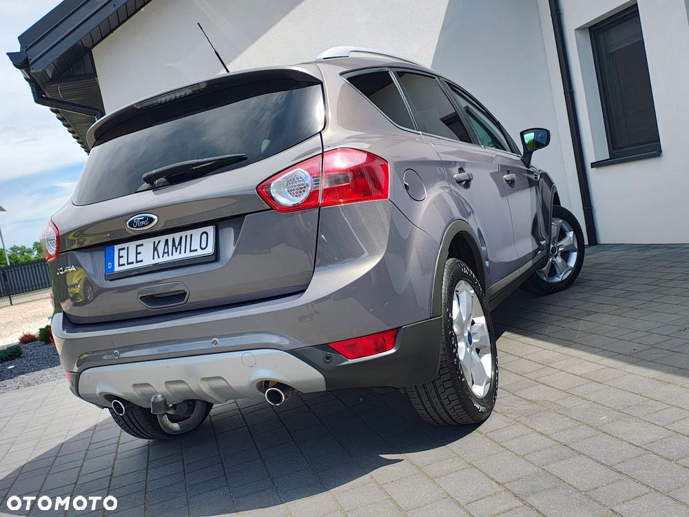 Ford Kuga 2.0 TDCi 4x4 Titanium - 37