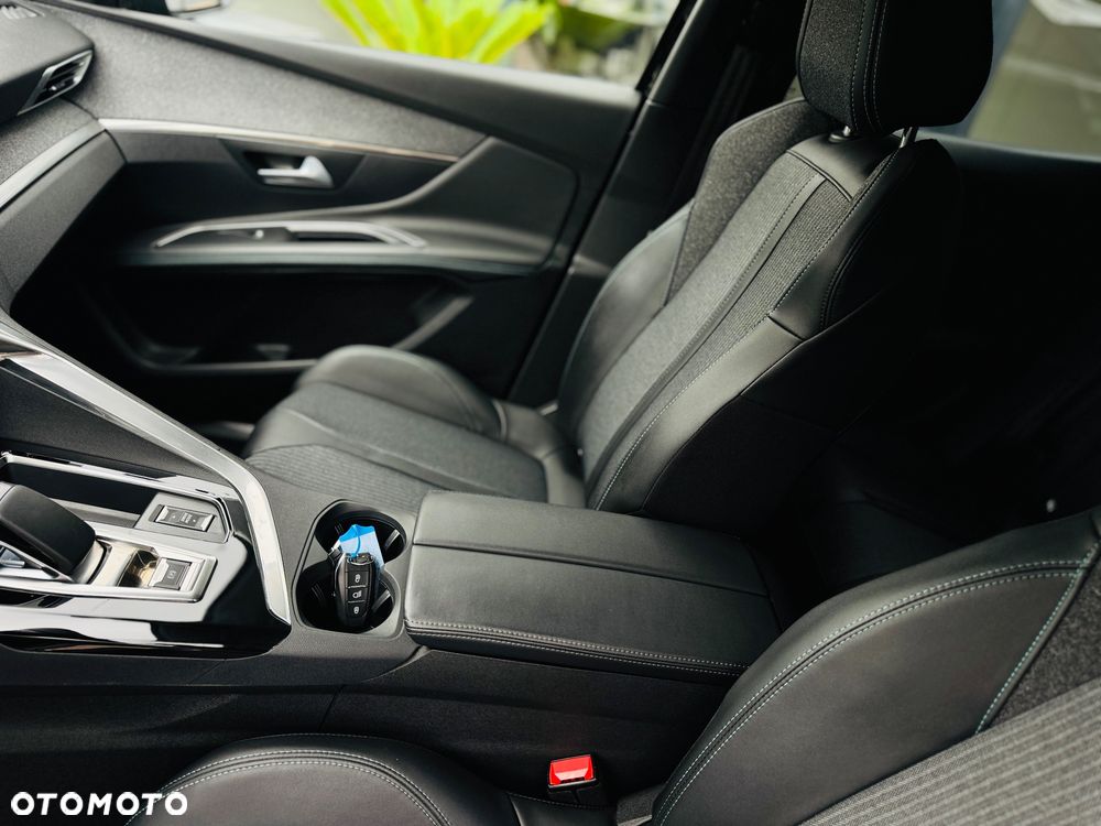 Peugeot 3008 1.6 PureTech Hybrid PHEV Active Pack S&S EAT8 - 11